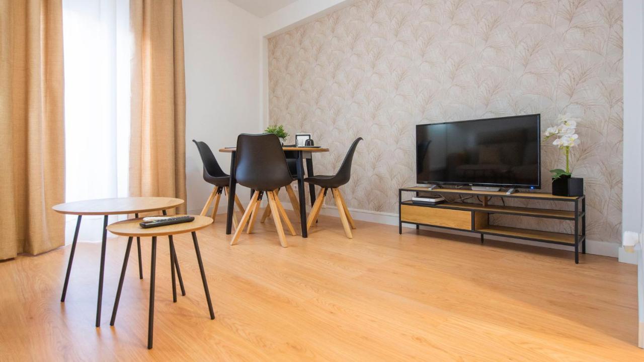 El Sueno De Carmelitas Con Parking Incluido - Apartamentos Aloha Toledo Kültér fotó