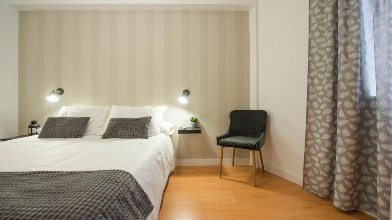 El Sueno De Carmelitas Con Parking Incluido - Apartamentos Aloha Toledo Kültér fotó